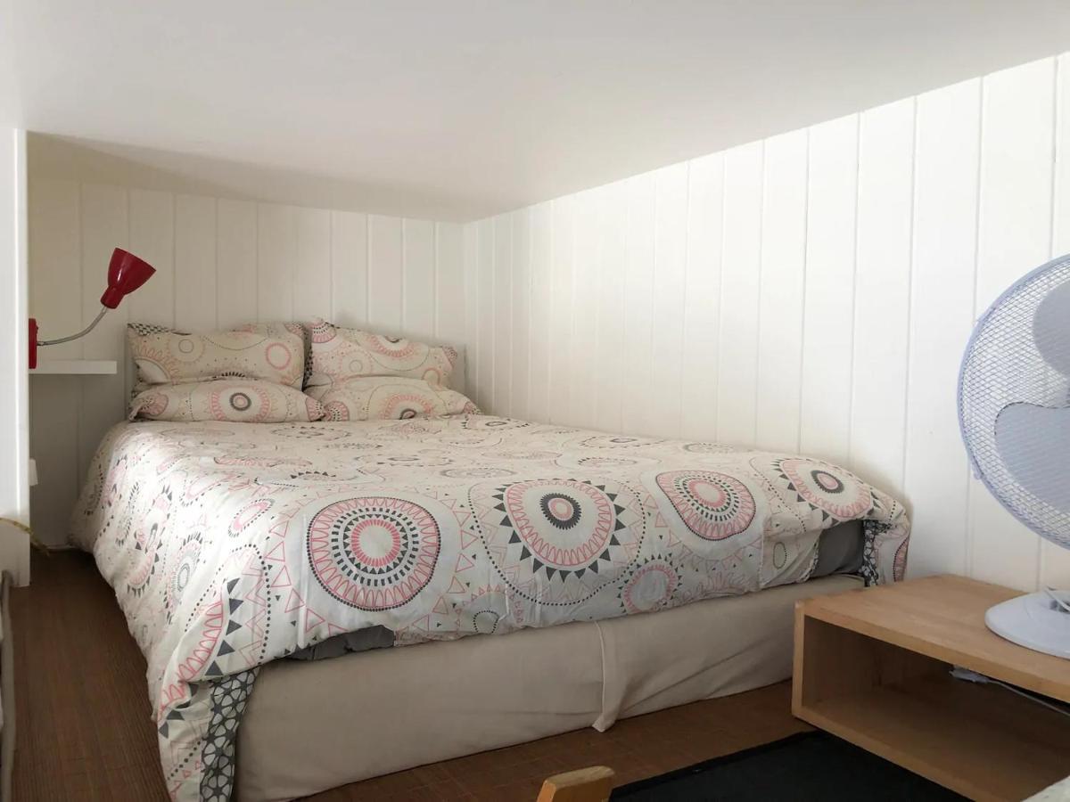 Le Noir Bois Et Blanc - Studio - Wifi - Centre Ville - Entree Autonome Quimper Kültér fotó